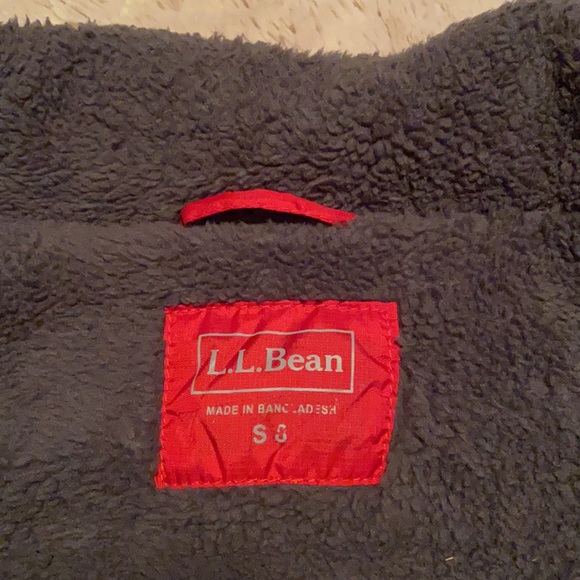 LL bean cozy down vest - Picture 4 of 7